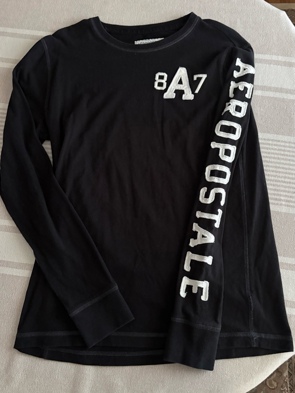 Aeropostale Y2K Men’s Black Long Sleeve Cotton TShirt White Patch Letters Medium